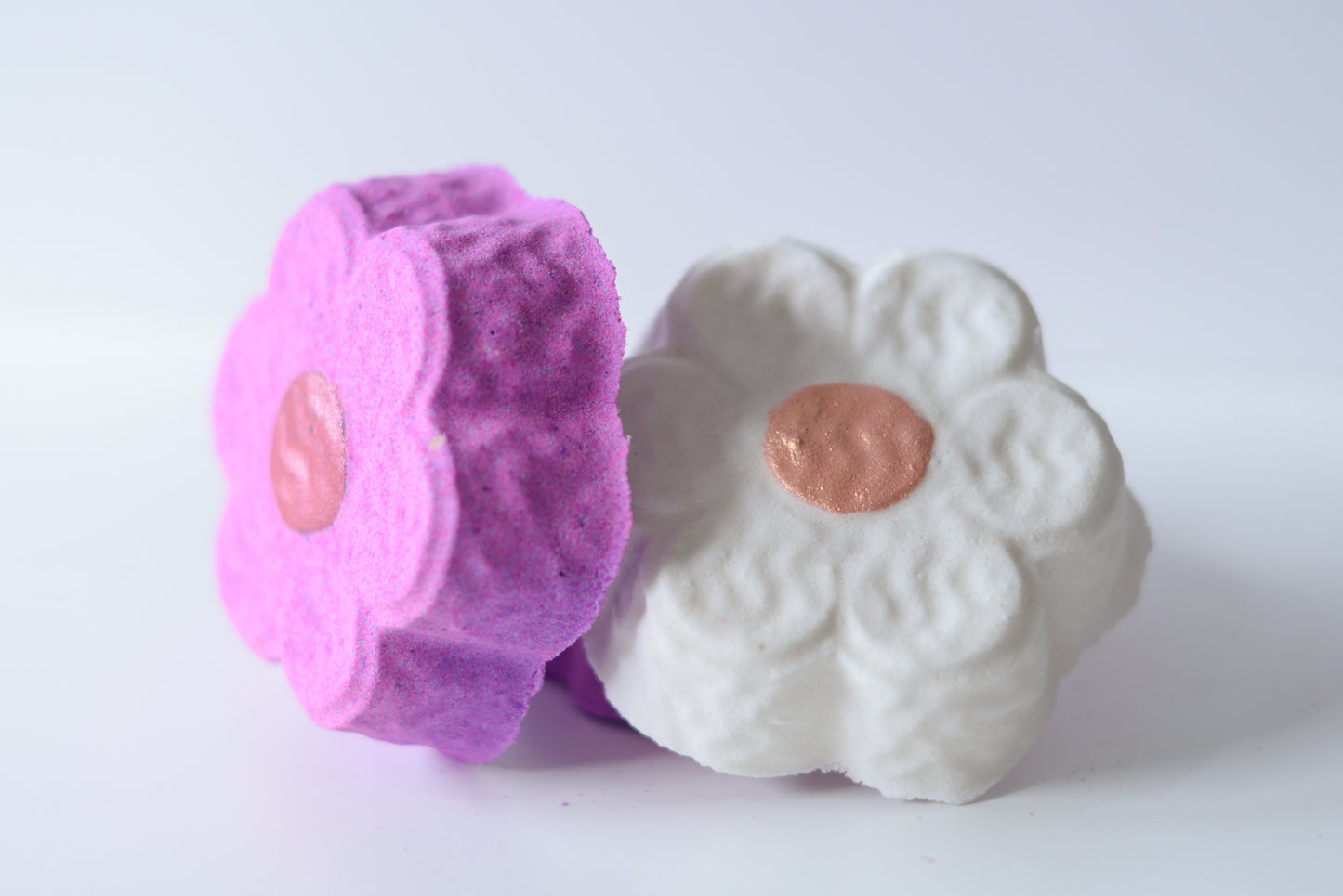 Brazilian Blossom *Shea & Hemp Bath Bomb
