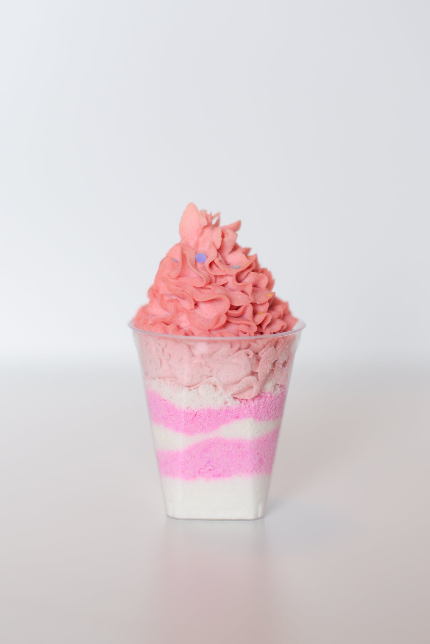 Strawberry Champagne Bath Bomb Bubble Shake