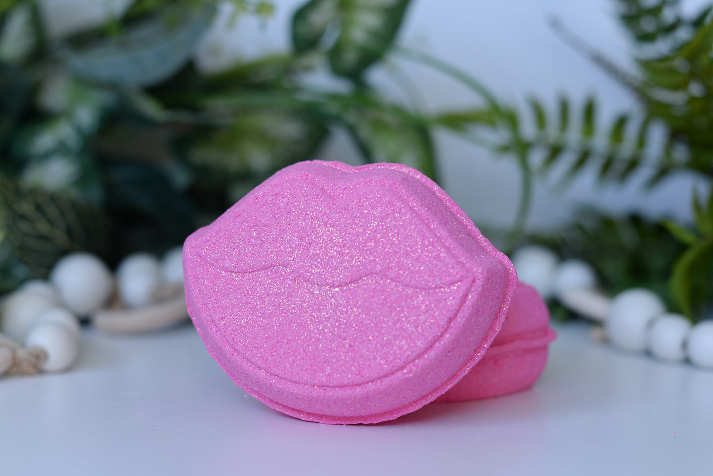 Bite Me *Shea & Hemp Bath Bomb