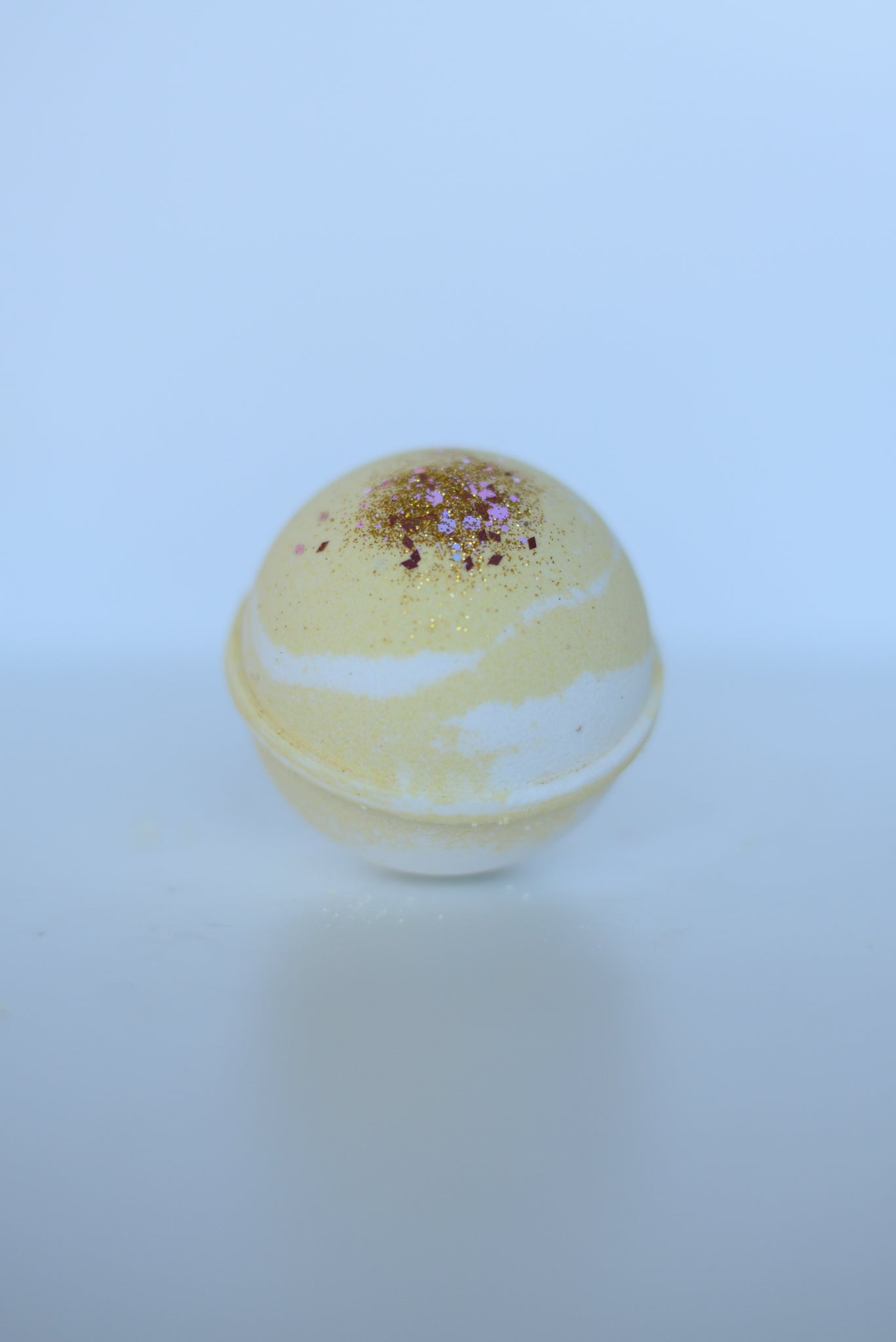 Monkey Farts *Shea & Hemp Bath Bomb