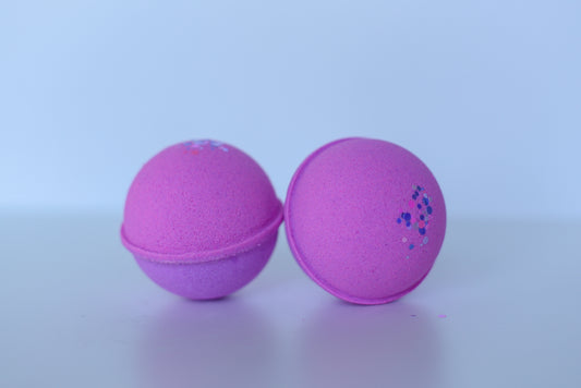 Karma *Shea & Hemp Bath Bomb