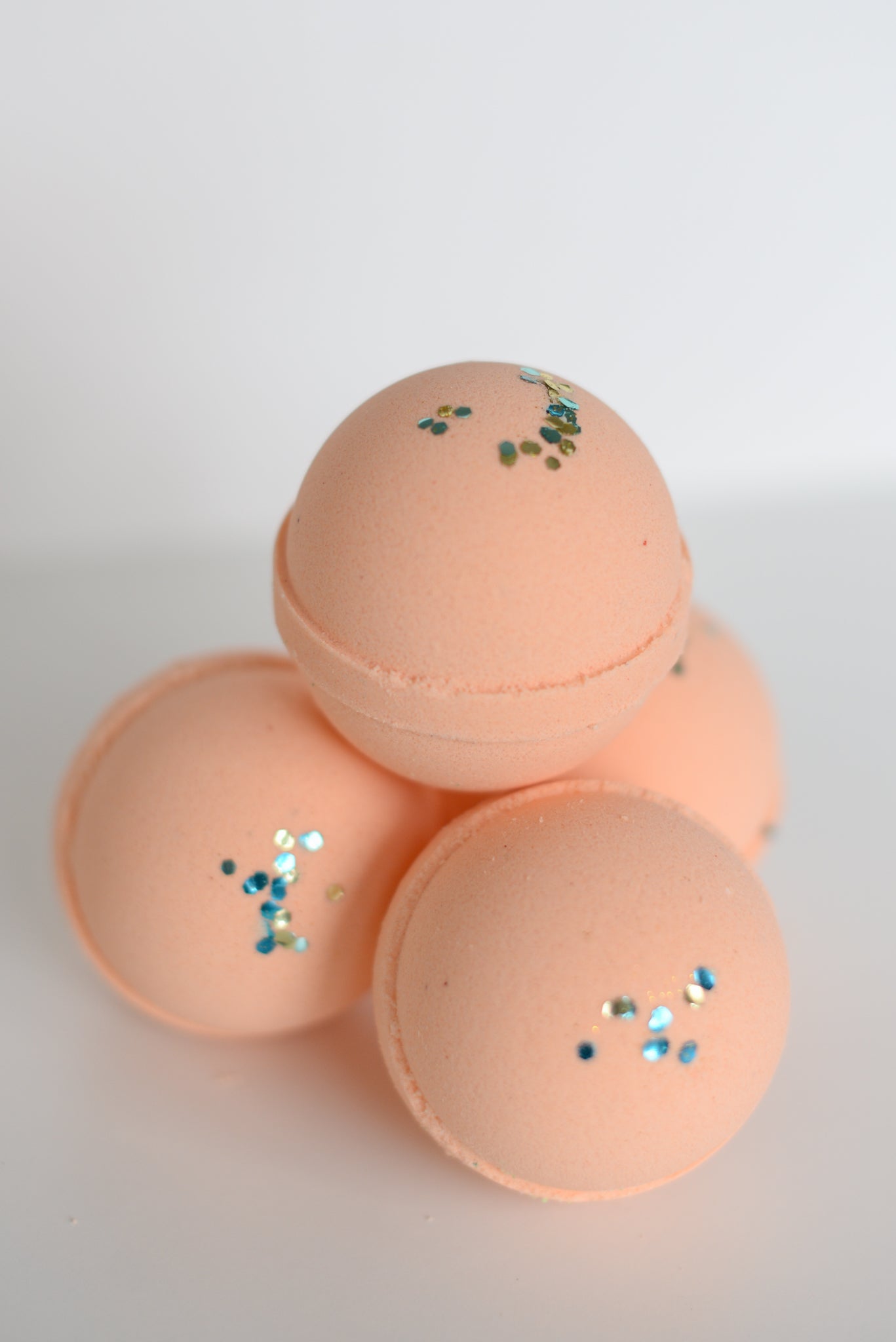 Energy *Shea & Hemp Bath Bomb