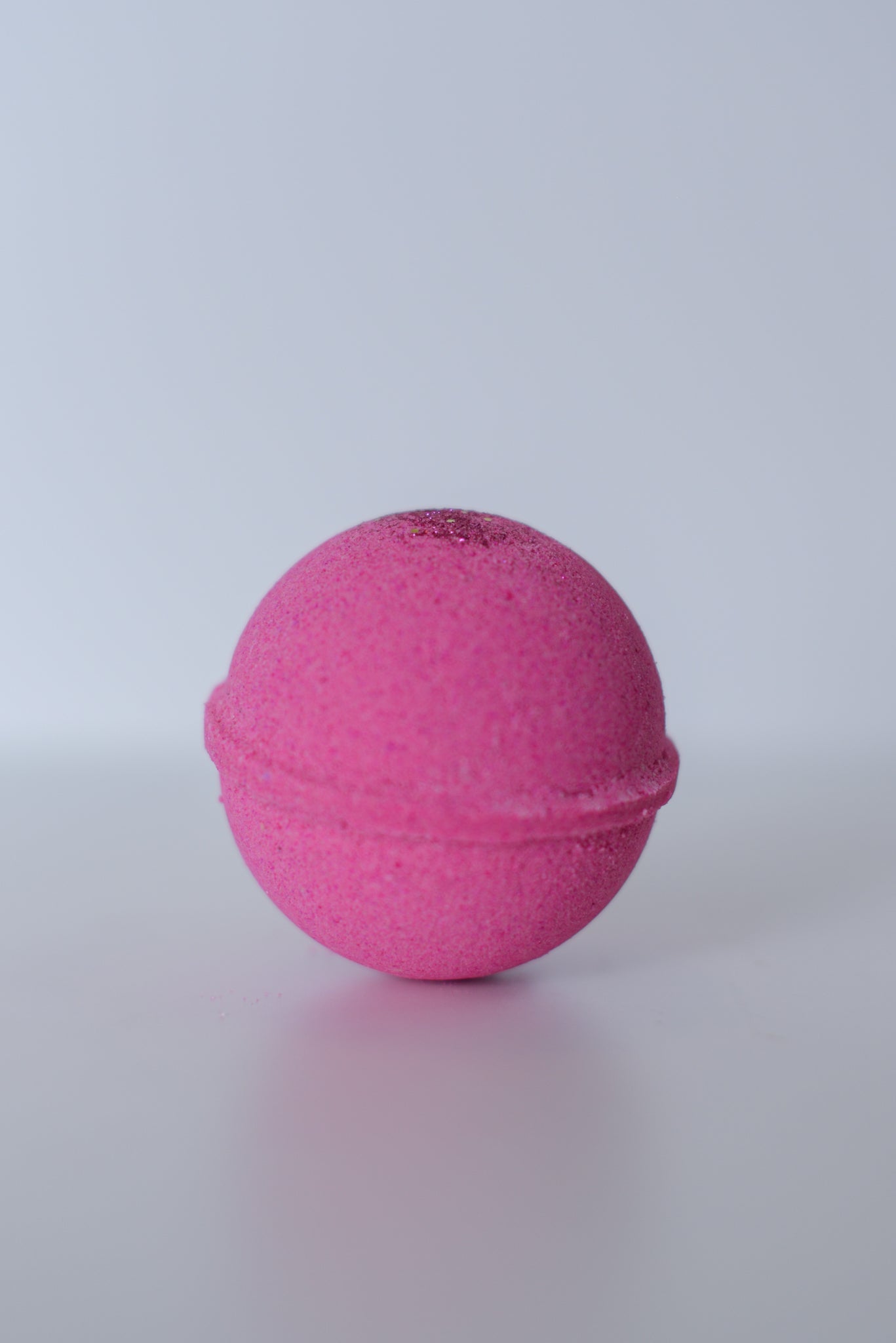 Strawberry Jam *Shea & Hemp Bath Bomb