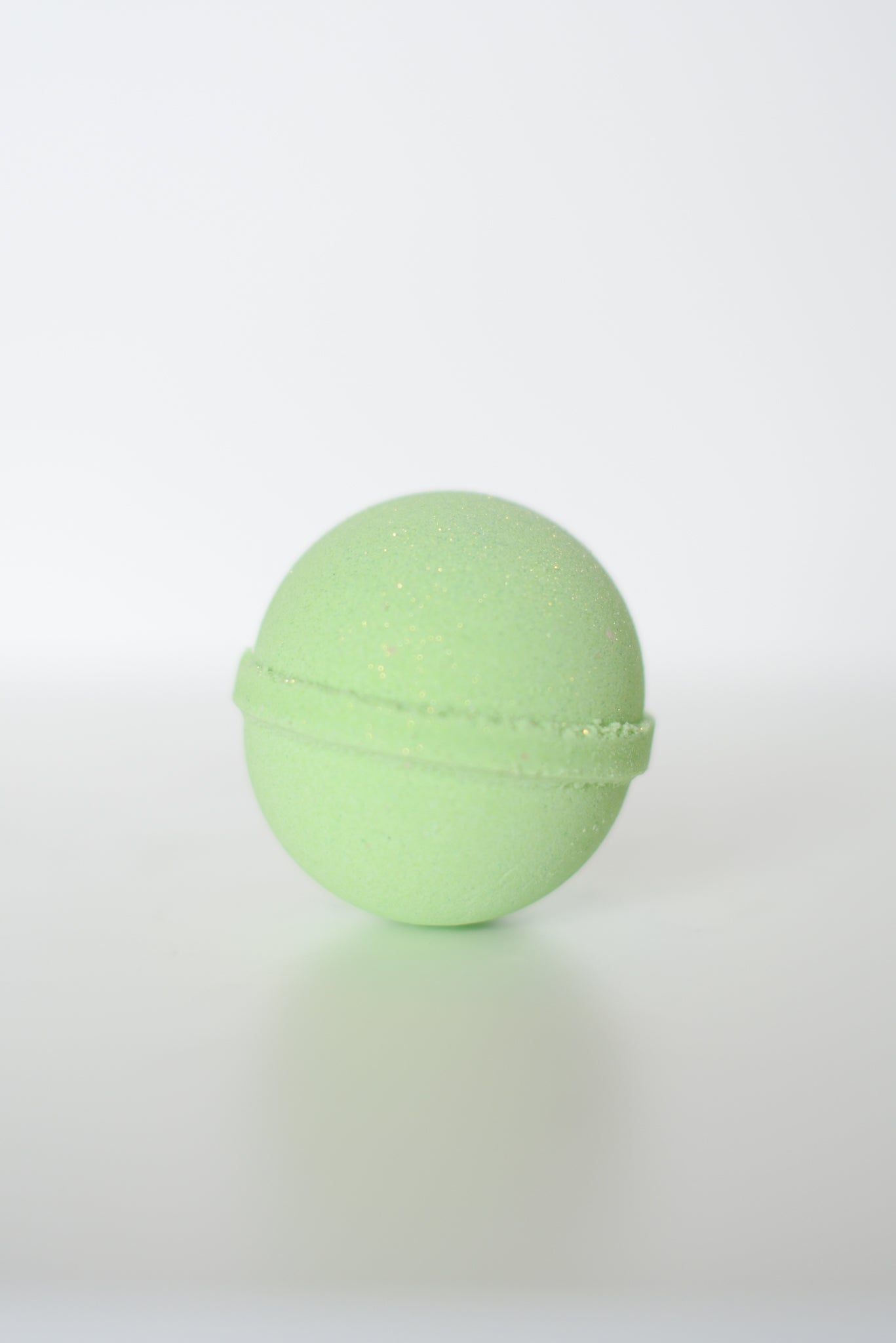 Green Apple *Shea & Hemp Bath Bomb